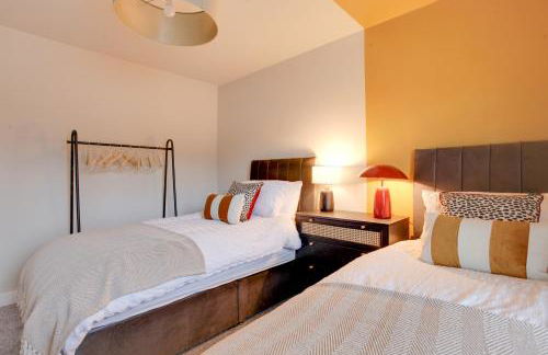 Ann’s Place - 2 Bed House Central Romford - Free Parking & Garden - Foto 42