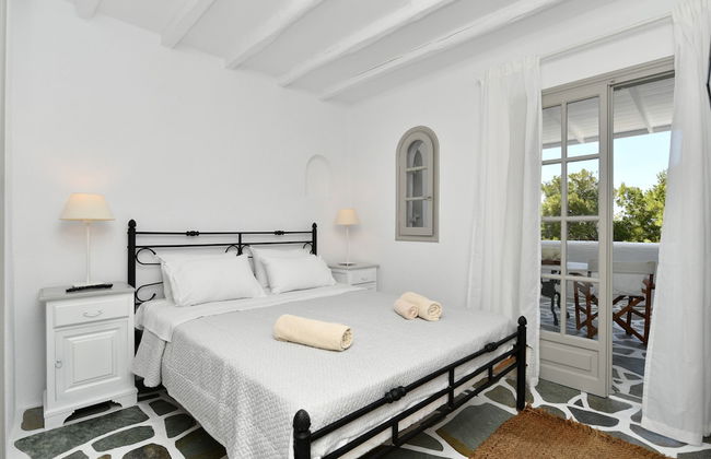 Santa Flora 3 bedroom House - Photo 4