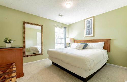 Aerie Oaks Cottage-5min to Lake, 20min to Columbia - Foto 1