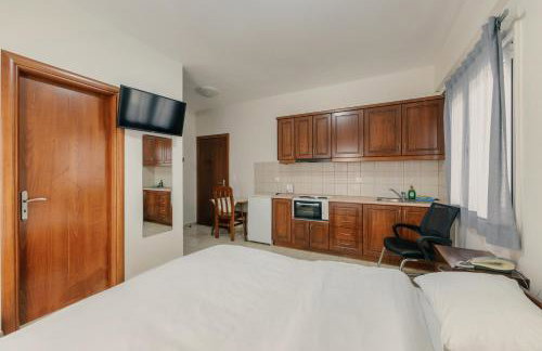 O FOTIS , Restaurant , Studios & Apartments - Photo 20