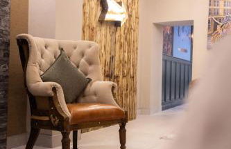 The Secret Garden, Donaghadee - The Hideaway - Stylish 5-Beds, and Lavish 3-Bedrooms - Guests 7 - Super Fast Speed Wi-FI - Foto 48