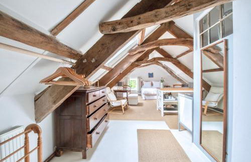 The Attic Apartment, Quay Street Studios Cardigan - Foto 3