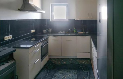 Stunning Home In Porec - Photo 17