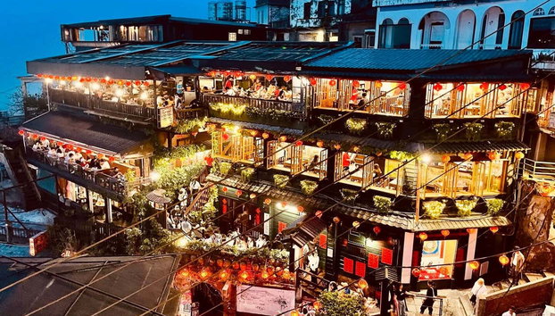 Excursion à Jiufen - Photo 5, Jiufen illuminée au coucher de soleil