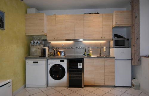 A L'OMBRE DU PALAIS - Foto 73