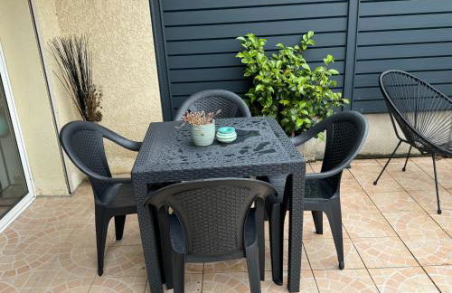 Gîte urbain au calme en rez de jardin proche Groupama stadium salle Arena EUREXPO Lyon - Foto 25