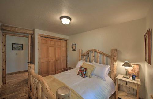 Scenic Riverfront Retreat with Hot Tub and Kayaks! - Foto 16