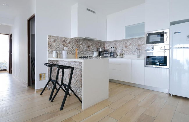 Spectacular 3BR 2BA Parking - Foto 18