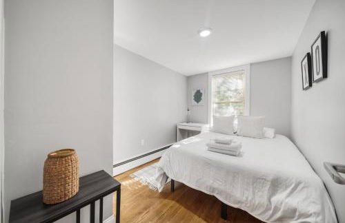 4BR1BTH South Boston Apt perfect for commutes - Foto 10