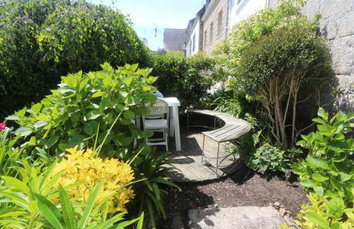 Combrit Sainte-Marine: T2 duplex rénové avec jardin privé et vue sur port - FR-1-481-91 - Foto 26