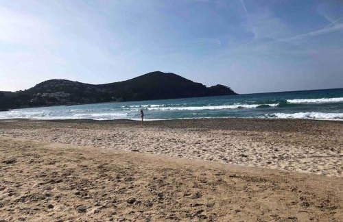 La Maisonnette T2 charmant jardin parking La Cadière d'Azur 1 à 4 personnes - Foto 23