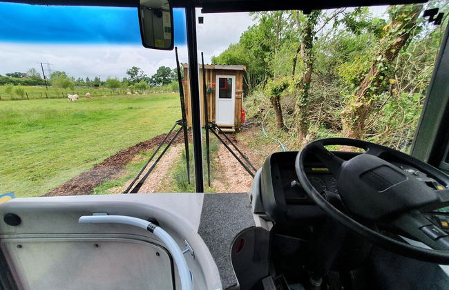 Double Decker Bus on an Alpaca Farm Sleeps 8 - Foto 64