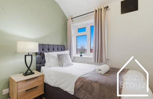 Spacious 3 Bed with Pac-Man, Darts and 2 Parking spaces - Foto 13