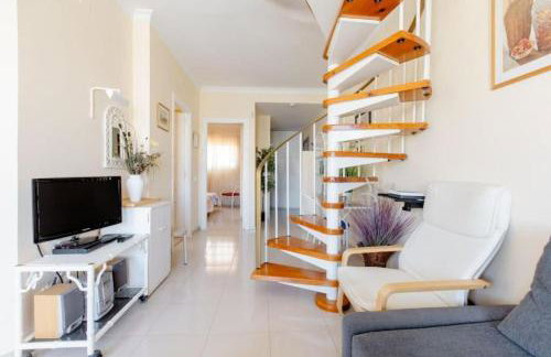 Book Inn Golf Park Sunny Cozy Apartment near the Ocean with large double terraces, fiber WIFI, 3 pools, bbq Tenerife South - Foto 22