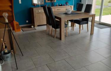 Maison principale - Foto 1