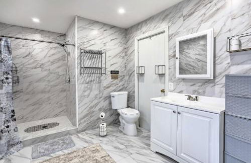 Large Greeley House with 2 Game Rooms and Yard! - Foto 21