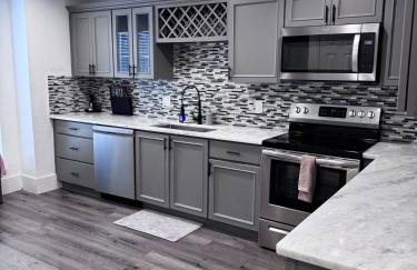 Cozy 4 Bed -4 Bath - Foto 21