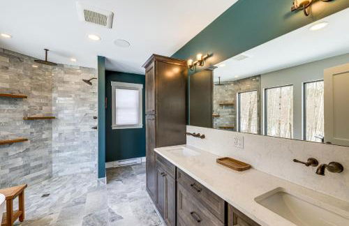 Mountain-View Home in Stoneham with Hot Yoga Studio! - Foto 18