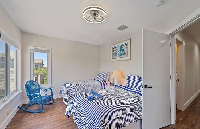 Sunshine Cottage At Cedars 2 Bedroom Condo by RedAwning - Foto 7