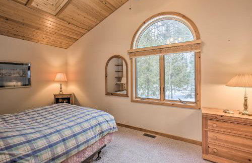 Waterfront Cottage, 9 Mi to Aloha State Park! - Foto 16