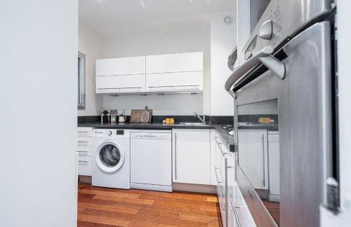 Extraordinary Sea View - 1 Bdr with AC - Photo 33