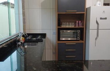 Casa Praiana - Piscina, churrasqueira, Wi-Fi, espaço amplo, garagem, lado praia - Foto 13