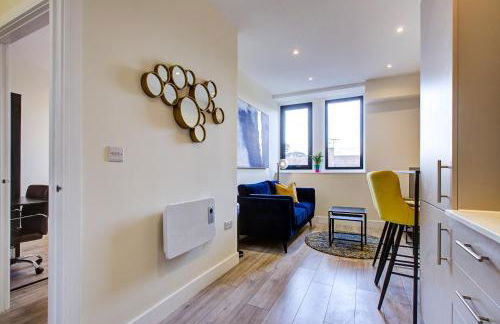 Hybrid Resi - London, Sutton, Free car or van parking - Foto 60