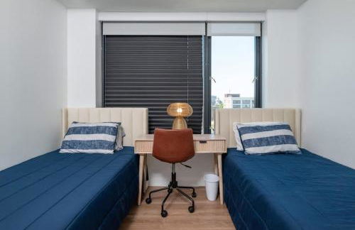 Luxury Apartment w King Bed Shared Pool & Rooftop - Foto 54