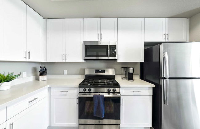 Chic Apt w Jacuzzi Pool BBQ Mountain Views - Foto 4