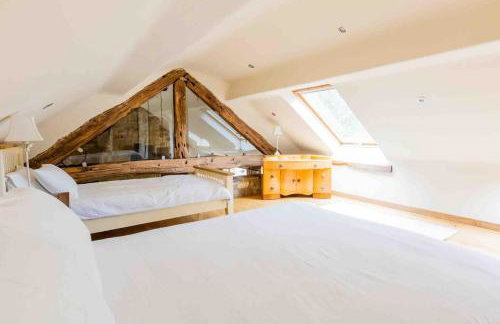 Four bed barn conversion Junction 37 38 M1 - Foto 4