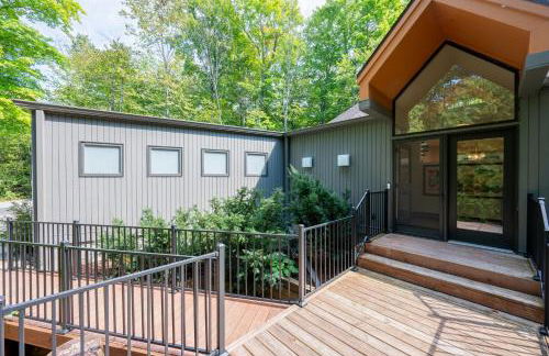 Modern Home Walk to Downtown, Hot Tub & GameRoom - Foto 11