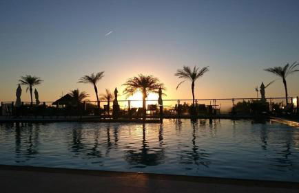 Praia do Santinho, de frente para mar - Foto 23