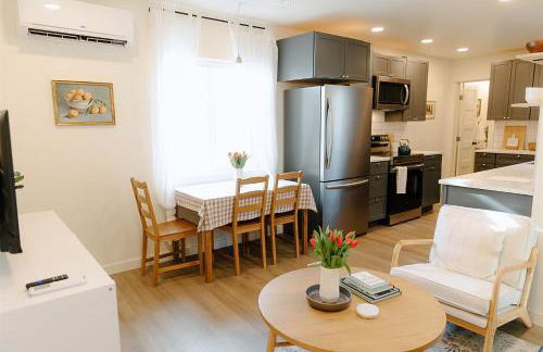 Cozy Downtown Havens - Foto 32