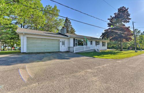 Lake Huron House with Grill and Beach Access! - Foto 29