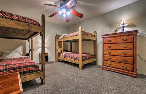 Waterfront Lake Dardanelle Home with Dock and Fire Pit - Foto 24