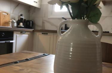 Emmeleia's - Photo 4