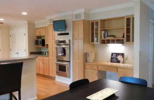 Office + 5 BR, Movie Theater , Creve Coeur -10 Sleep surface - Foto 4