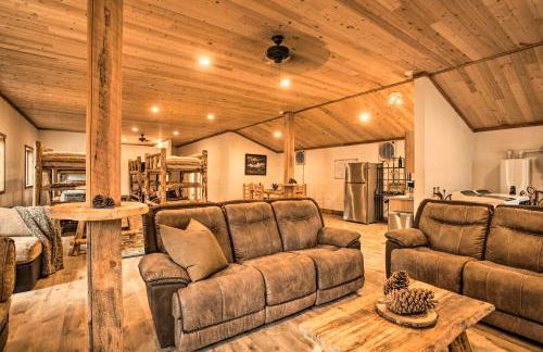 Rural Kettle Falls Bunkhouse with Airstrip and Trails! - Foto 1