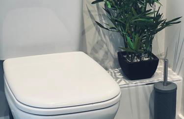 Five Bedroom Five Bathroom House - Dalkeith - Photo 17