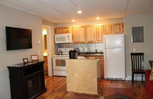 Strictly Moose Luxury Vacation Suites - Foto 24