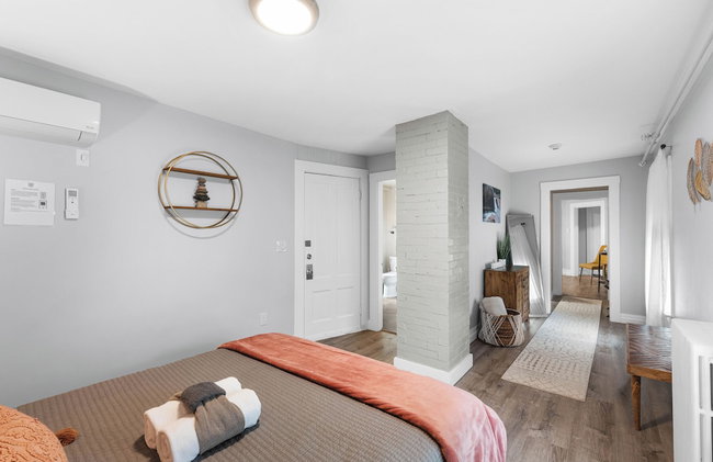 TuckAway Suites at East Branch - Foto 37