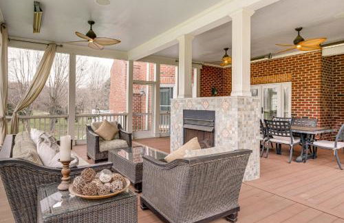 Game Rooms and Gym! Luxe Great Falls Estate - Foto 4