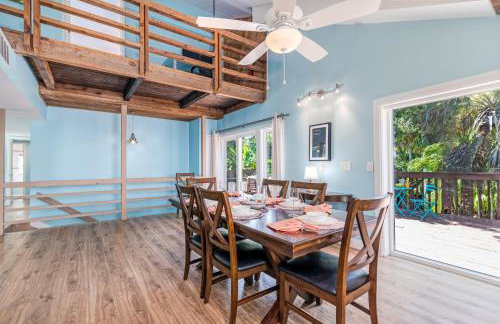 Palm Paradise - Pet Friendly Home on Siesta Key w/ Large Heated Private Pool & Outdoor Area! - Foto 24