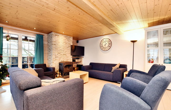 Cozy & Luxurious Chalet with Sauna, Hot Tub, Large Garden, Covered Terrace - Foto 14