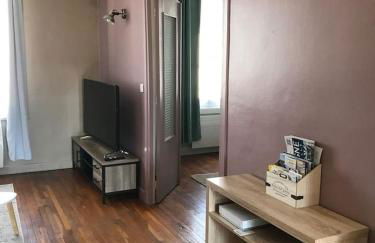 appartement de charme en plein coeur du centre ville de Compiègne - Foto 5