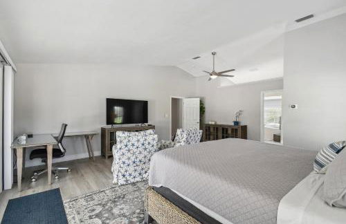 Lake House Westchase area. Heated Pool Waterfront! - Foto 9