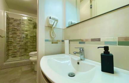 Residence Neverin City Center with Garage near Piazza Unità & Train Station - Foto 28