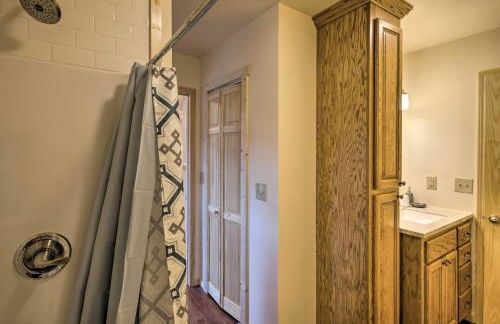 Private Hot Tub Tuckasegee River Couples Escape - Foto 15