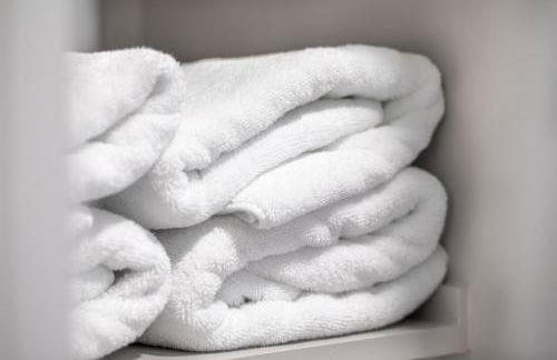 Renovated Cape Near Beach with Fire Pit - Foto 11