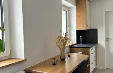 Moderne 2-Schlafzimmer Wohnung für 2-3 Personen - Optimal für Arbeit und Erholung - Foto 1